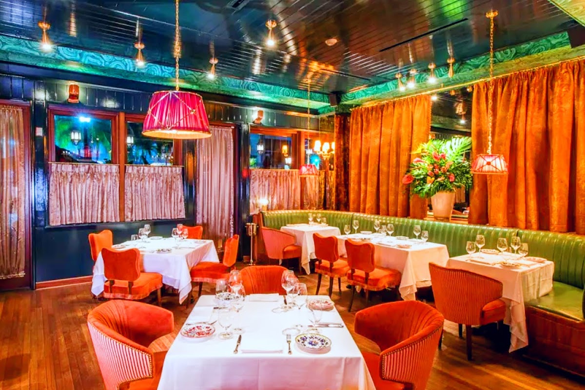 Carbone restaurant