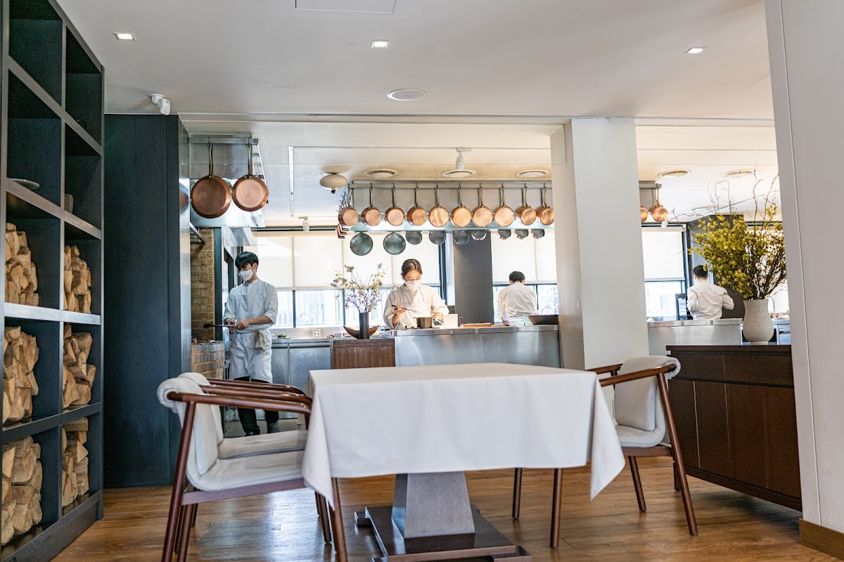 MOSU Seoul restaurant