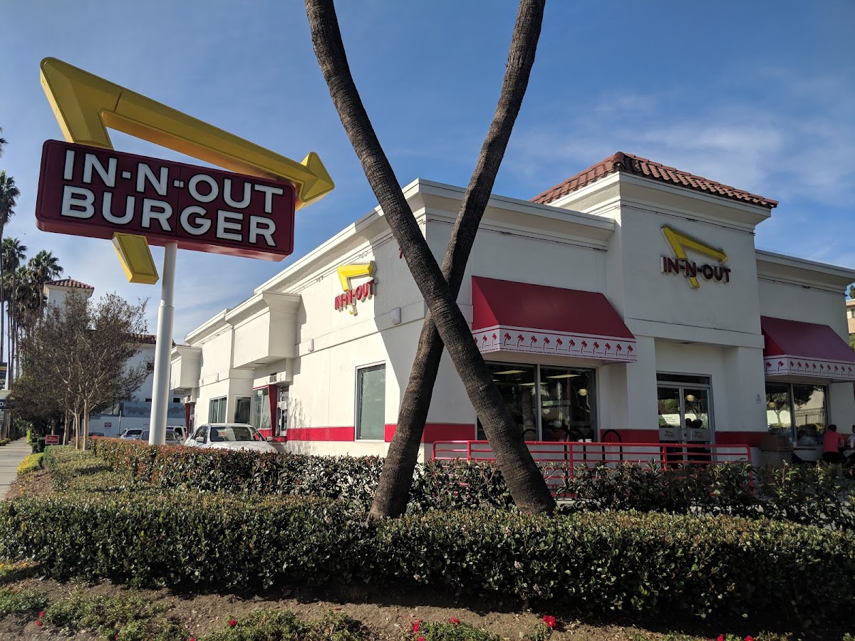 In-N-Out Burger restaurant