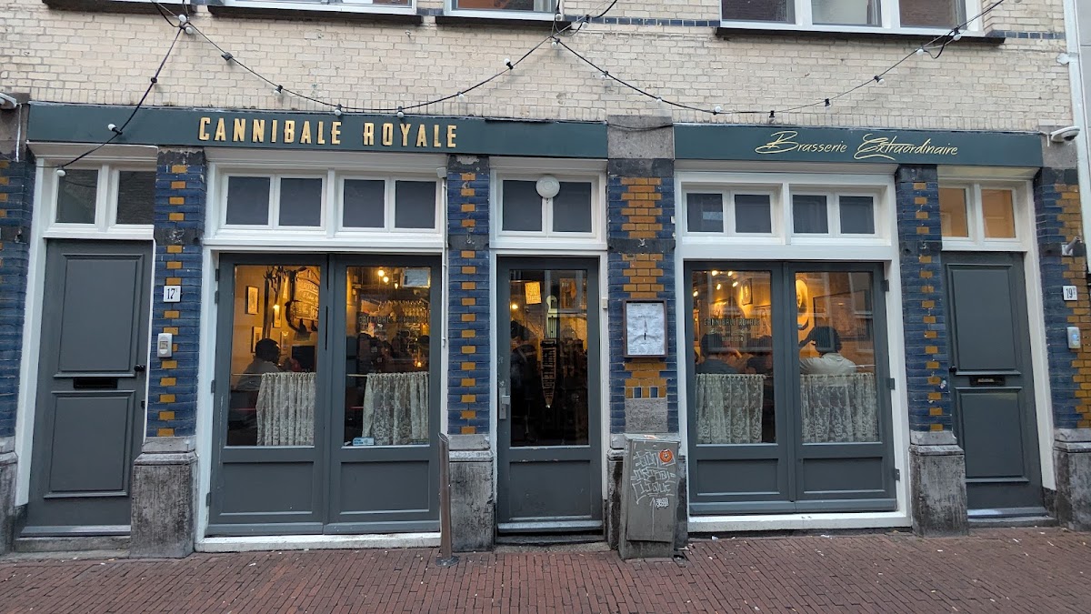 Cannibale Royale Handboogstraat restaurant