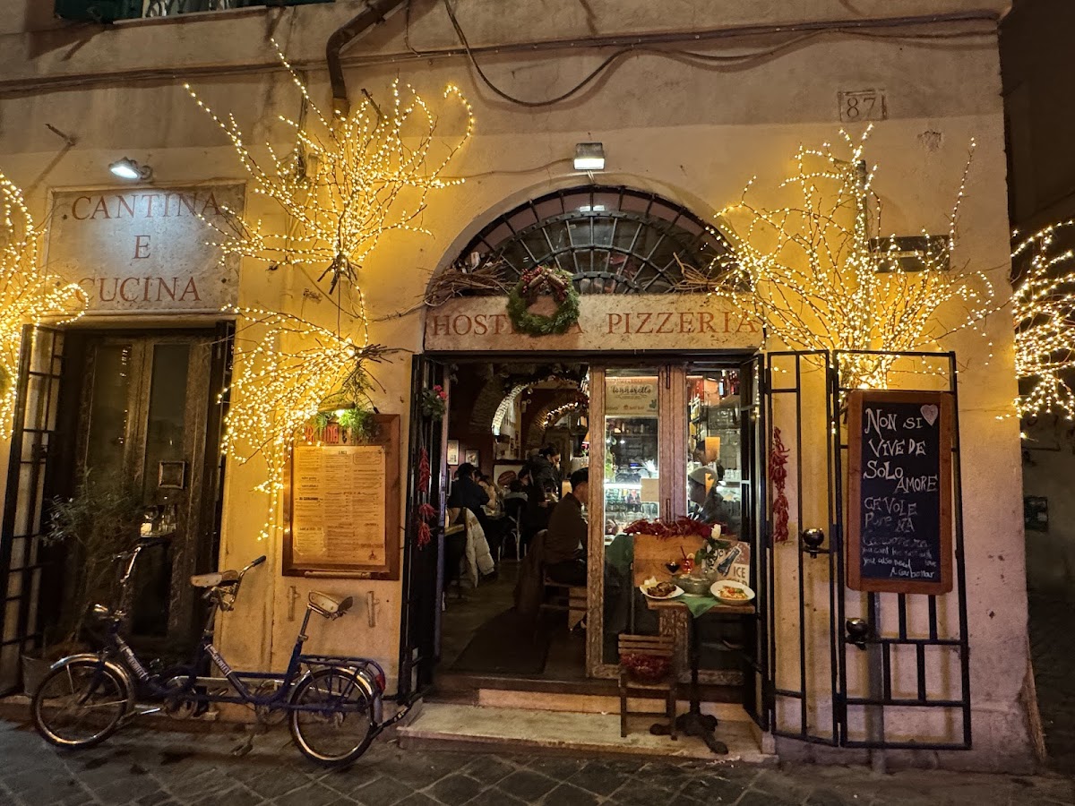 Cantina e Cucina restaurant