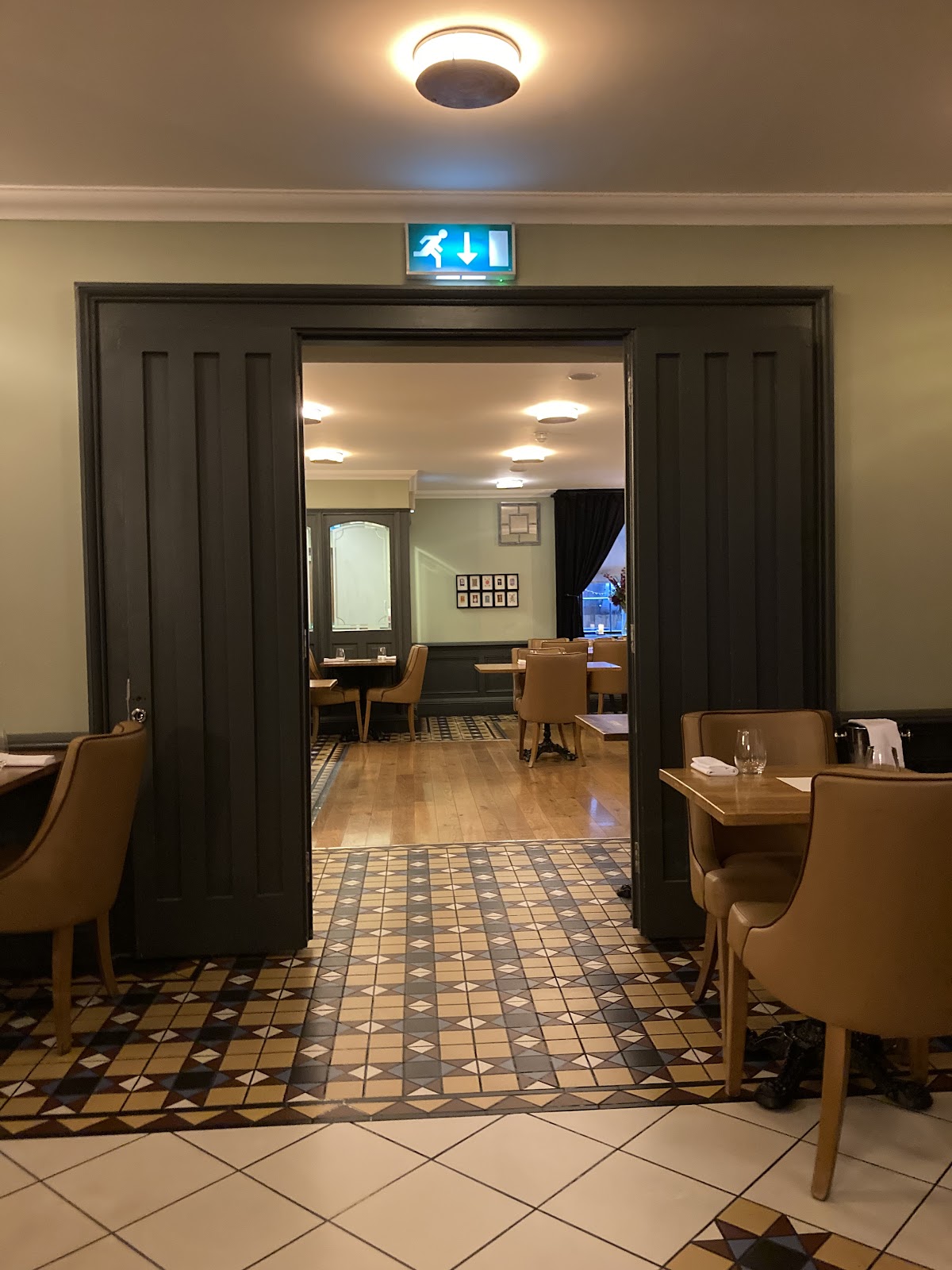Mr Fox restaurant