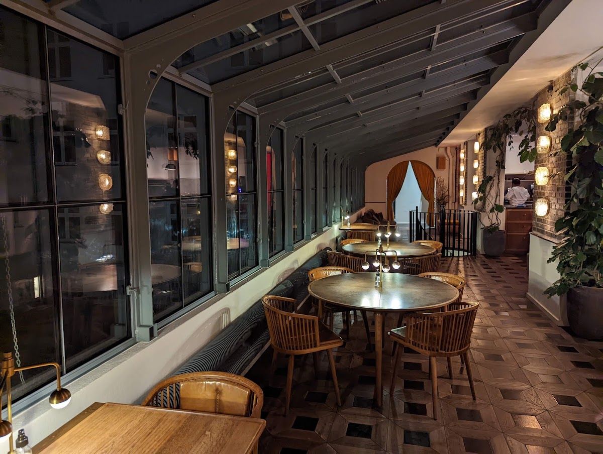 Alouette restaurant