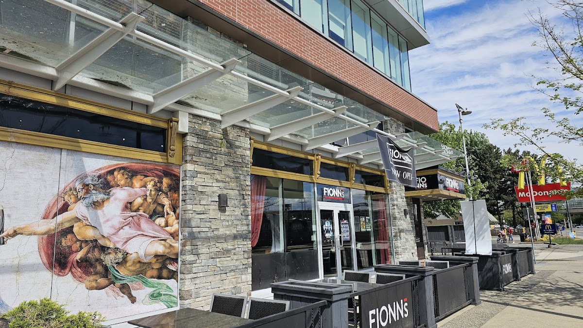Fionn MacCool's restaurant